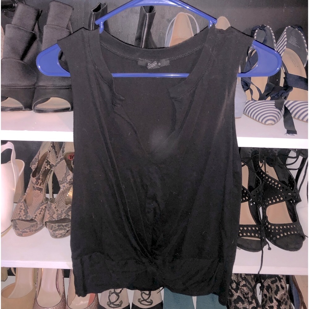 Forever 21 black muscle tee